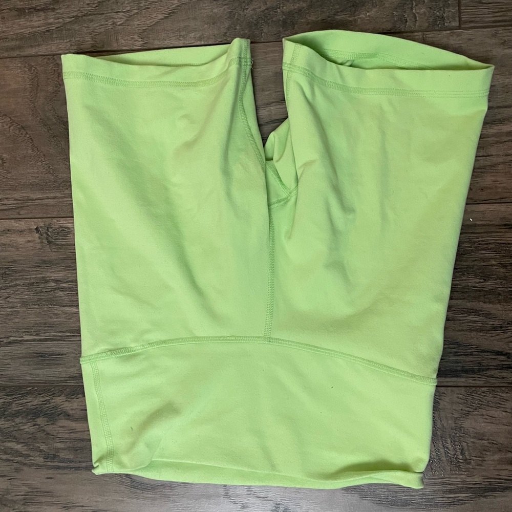 TNA atmosphere short 7"'